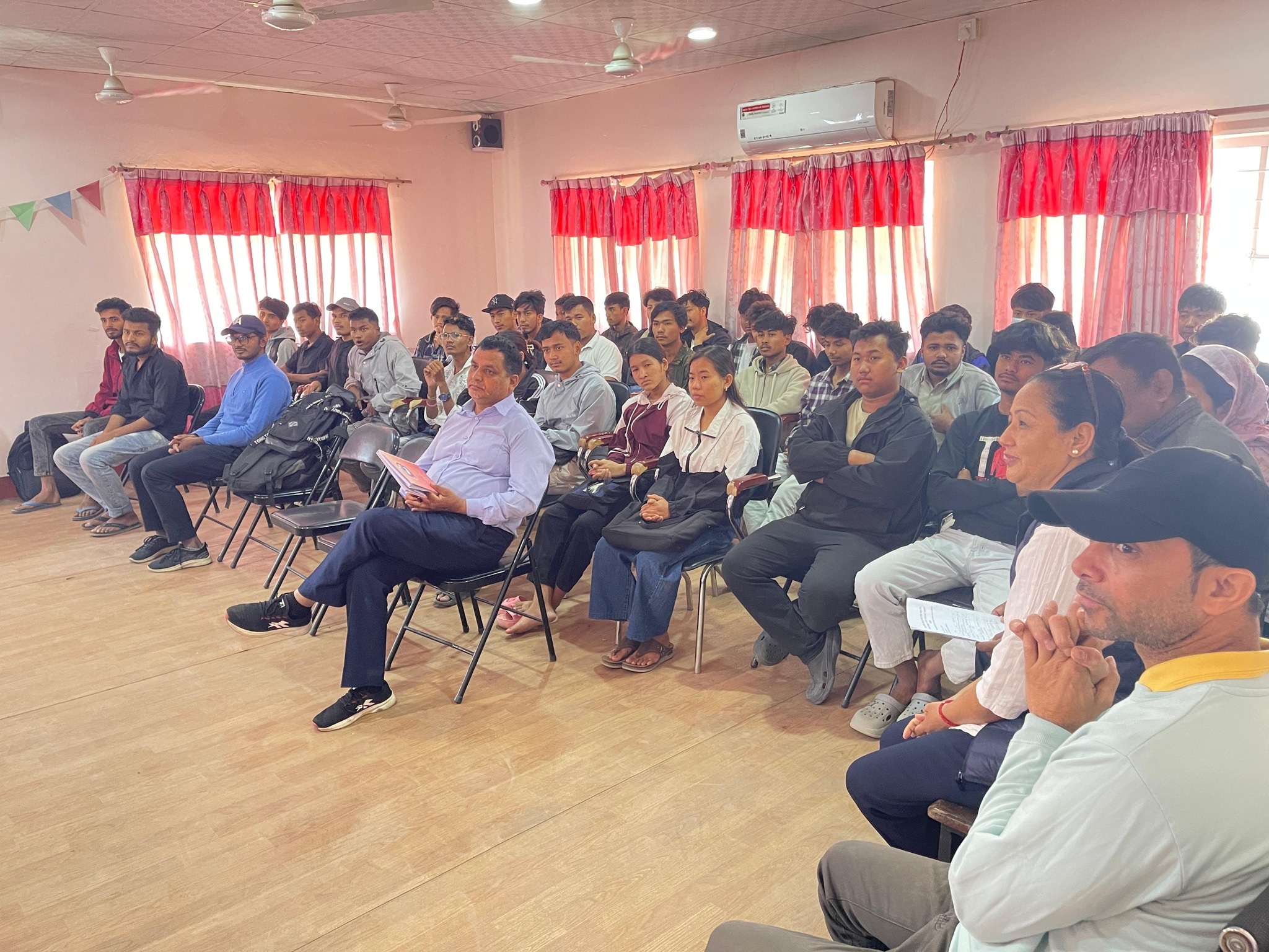 इन्डस्ट्रियल वायरिङ र लेथ सेटर अपरेटर तालिमको शुभारम्भ ।